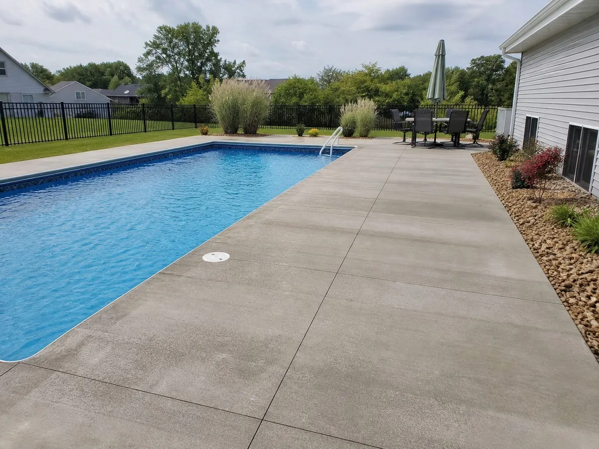 Concrete Patios, Pool Decks and Sidewalks in Ocala, FL